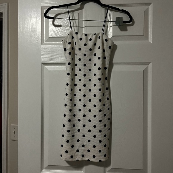 Polka dot mini dress - Picture 3 of 5